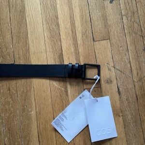 COS Black Leather Belt with Matte Black Buckle